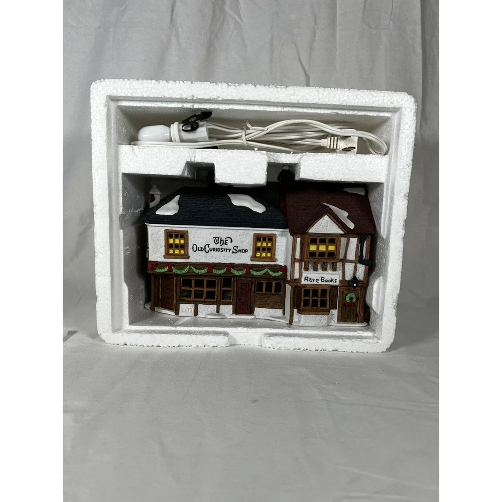 Department 56 Dickens Village The‎ Old Curiosity Shop Box Lighted 1987 5905-6